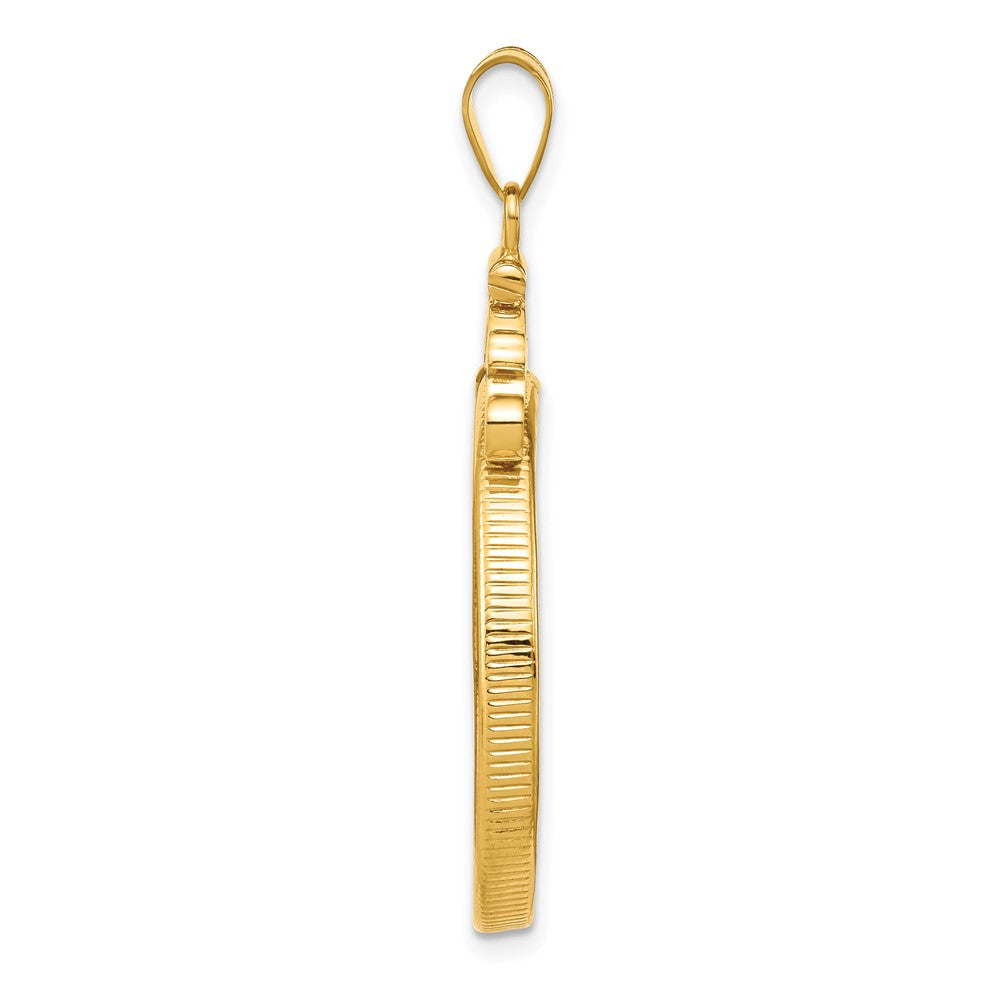 FJC Finejewelers 14 kt Yellow Gold French Scroll 27.0mm x 2.35mm Screw Top Coin Bezel Pendant