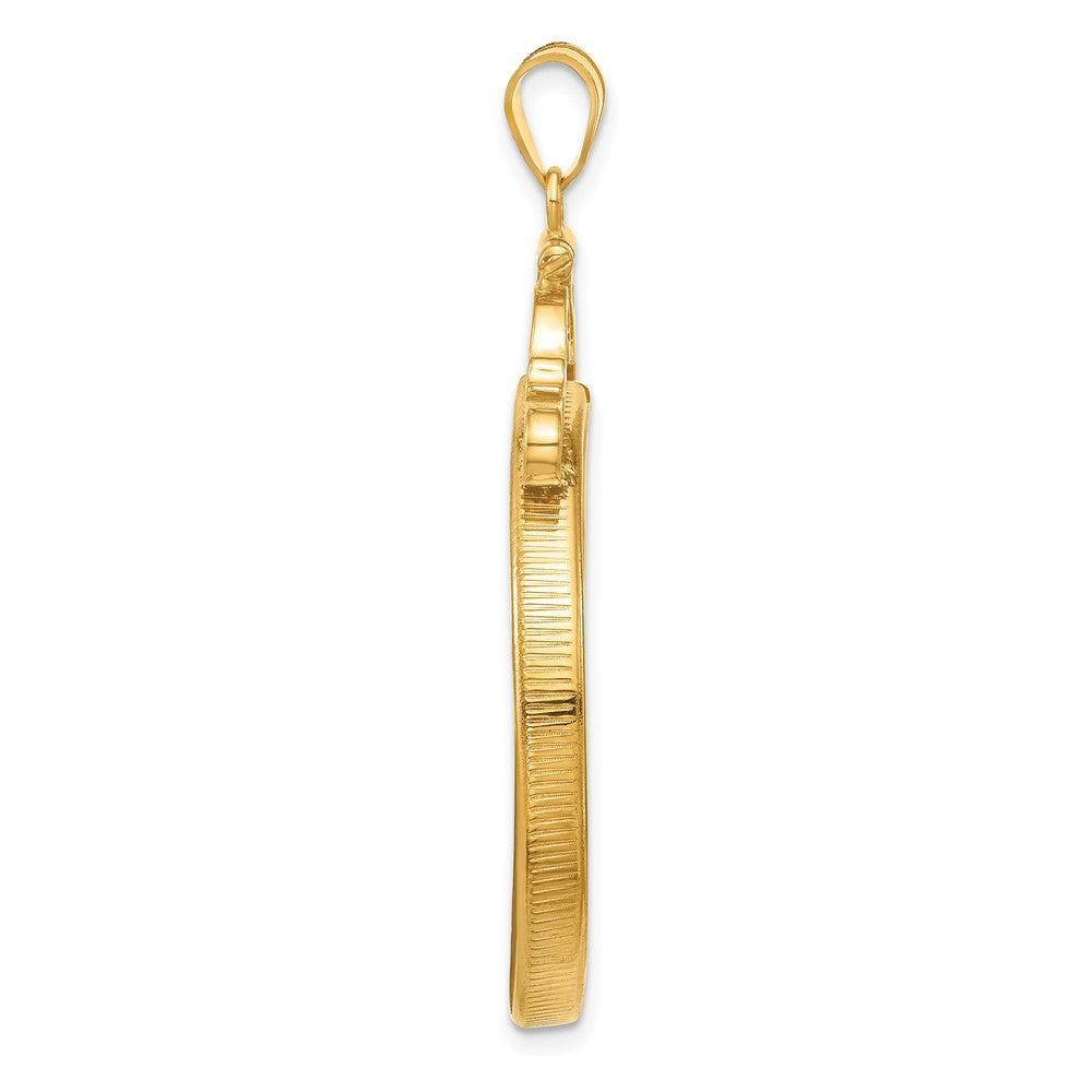 FJC Finejewelers 14 kt Yellow Gold French Scroll 32.0mm x 2.85mm Screw Top Coin Bezel Pendant