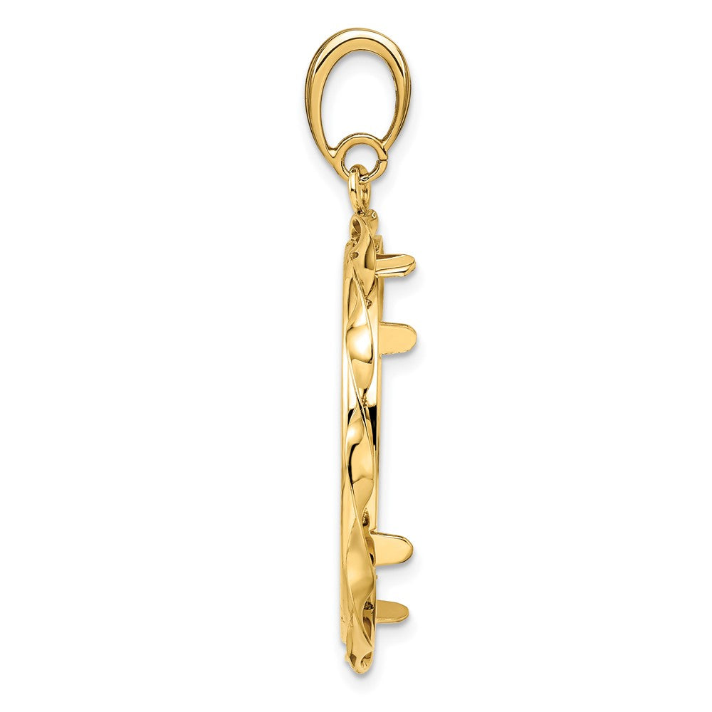 FJC Finejewelers 14 kt Yellow Gold Hand Twisted Ribbon 27.0mm Prong Coin Bezel Pendant