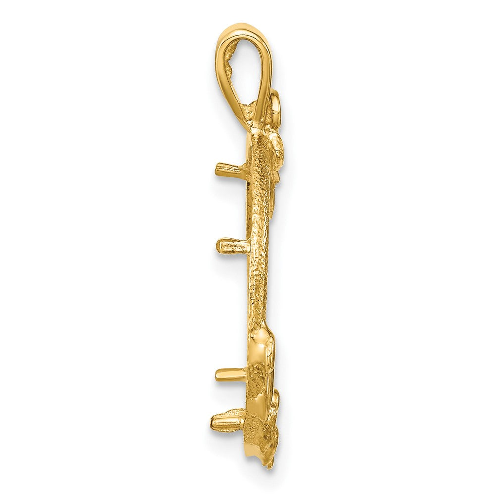 FJC Finejewelers 14 kt Yellow Gold and Satin Floral Design 16.5mm Prong Coin Bezel Pendant