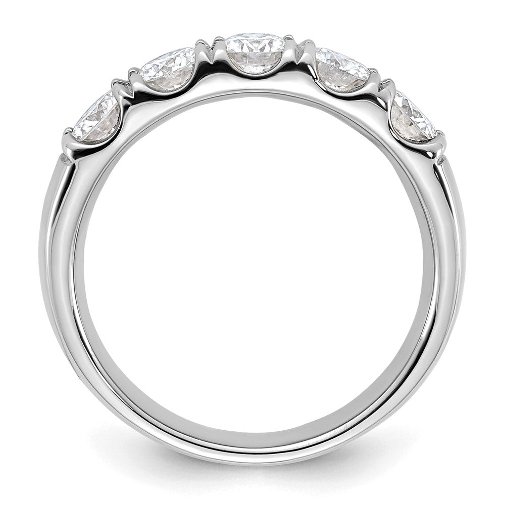 FJC Finejewelers 14 kt White Gold 1ct. 5 Stone D E F Pure Light Moissanite Band 4 mm