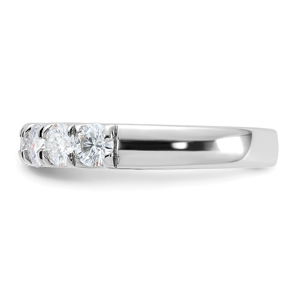 FJC Finejewelers 14 kt White Gold 1ct. 7 Stone D E F Pure Light Moissanite Band 3 mm