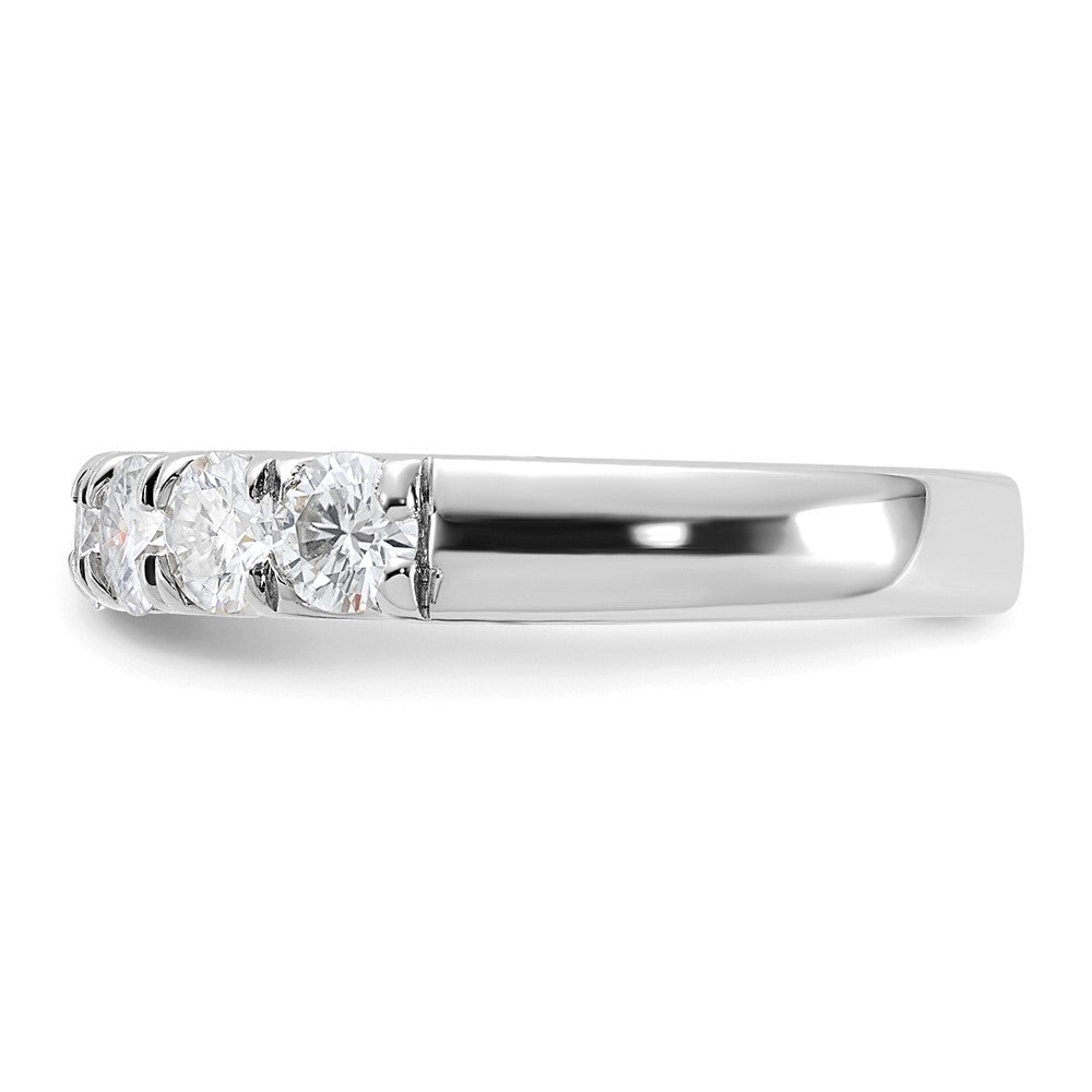 FJC Finejewelers 14 kt White Gold 1 ct 7 Stone G H I True Light Moissanite Band 3 mm