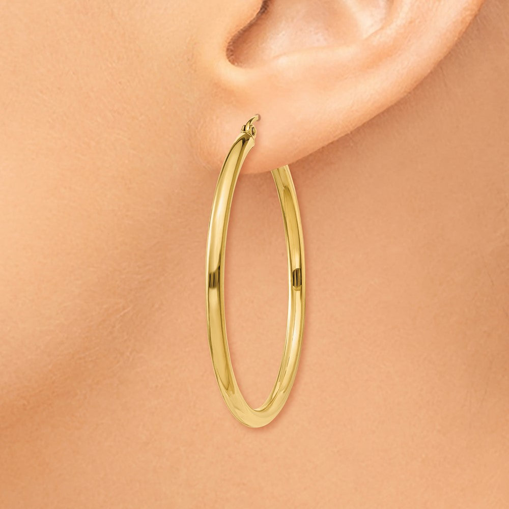 FJC Finejewelers 14 kt Yellow Gold Polished 2.5mm Lightweight Tube Hoop Earrings