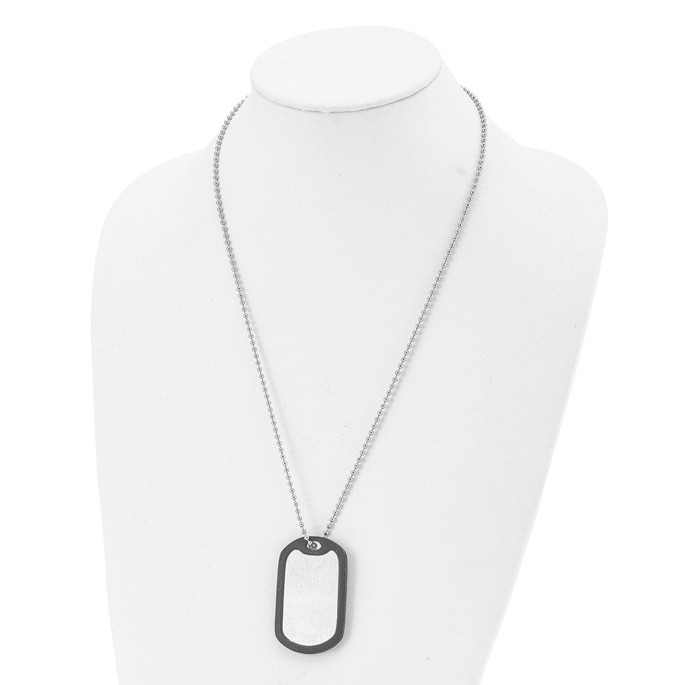 FJC Finejewelers Stainless Steel Brushed/Removeable Blk Rubber Dog Tag Necklace 24 Inches x 29.2 mm