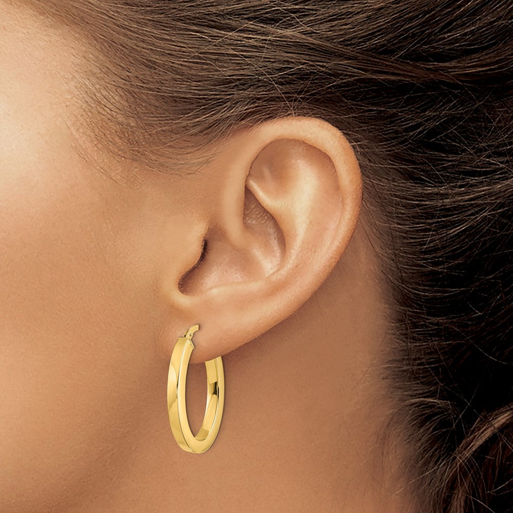 FJC Finejewelers 14 kt Yellow Gold Polished Square Tube Oval Hoop Earrings 23 x 19 mm