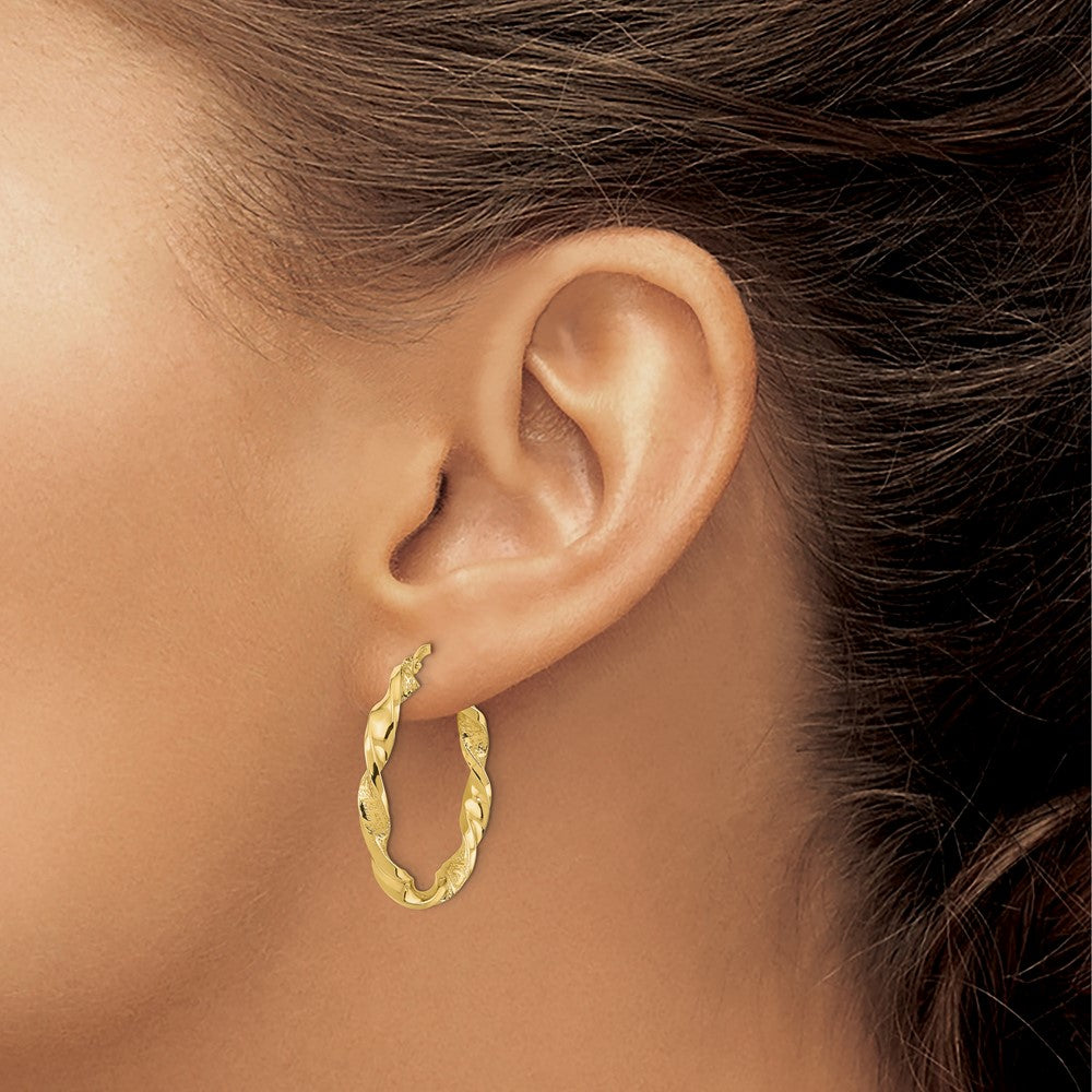 FJC Finejewelers 14 kt Yellow Gold Polished and Textured Twisted Hoop Earrings 27 mm
