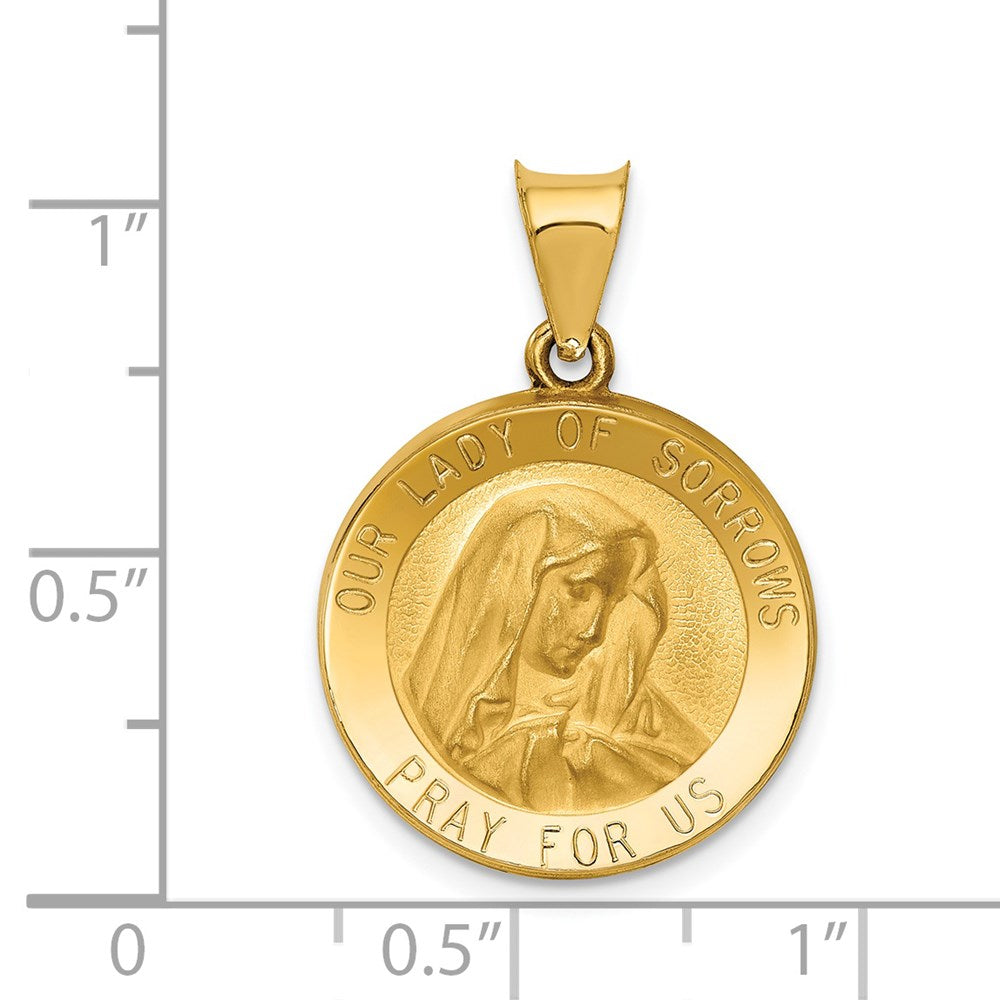 FJC Finejewelers 14 kt Yellow Gold Polished and Satin Our Lady of Sorrows Medal Hollow Charm 26 x 19 mm