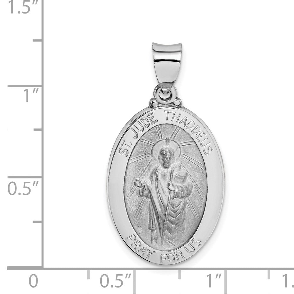 FJC Finejewelers 14 kt White Gold Polish Satin Saint Jude Thaddeus Medal Hollow Charm 31 mm x 16 mm