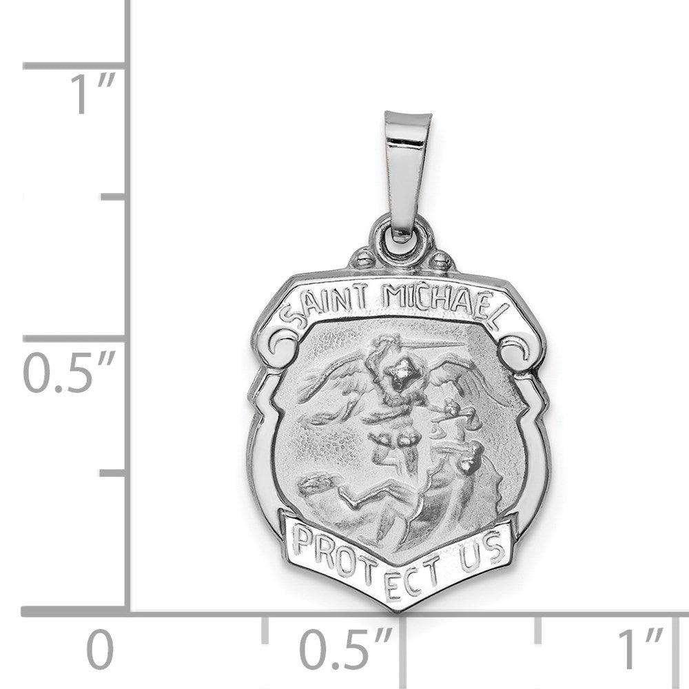 FJC Finejewelers 14 kt White Gold Polished and Satin Saint Michael Medal Hollow Charm 20 mm x 15 mm
