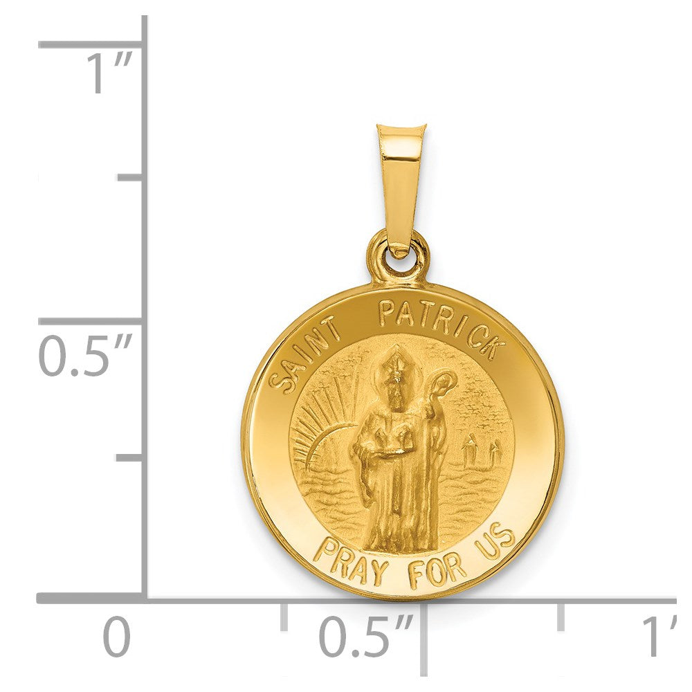 FJC Finejewelers 14 kt Yellow Gold Polished and Satin St Patrick Medal Hollow Charm 17 x 15 mm