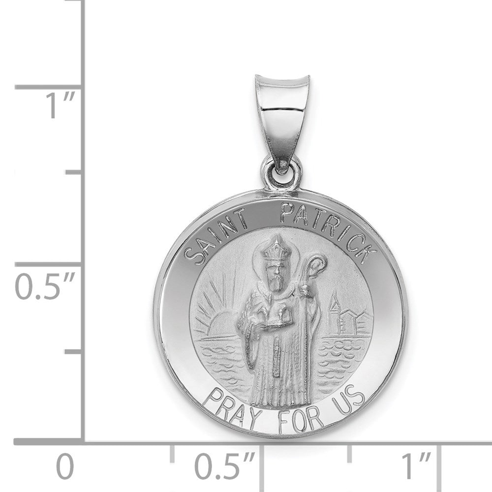 FJC Finejewelers 14 kt White Gold Polished and Satin Saint Patrick Medal Hollow Charm 22 mm x 19 mm
