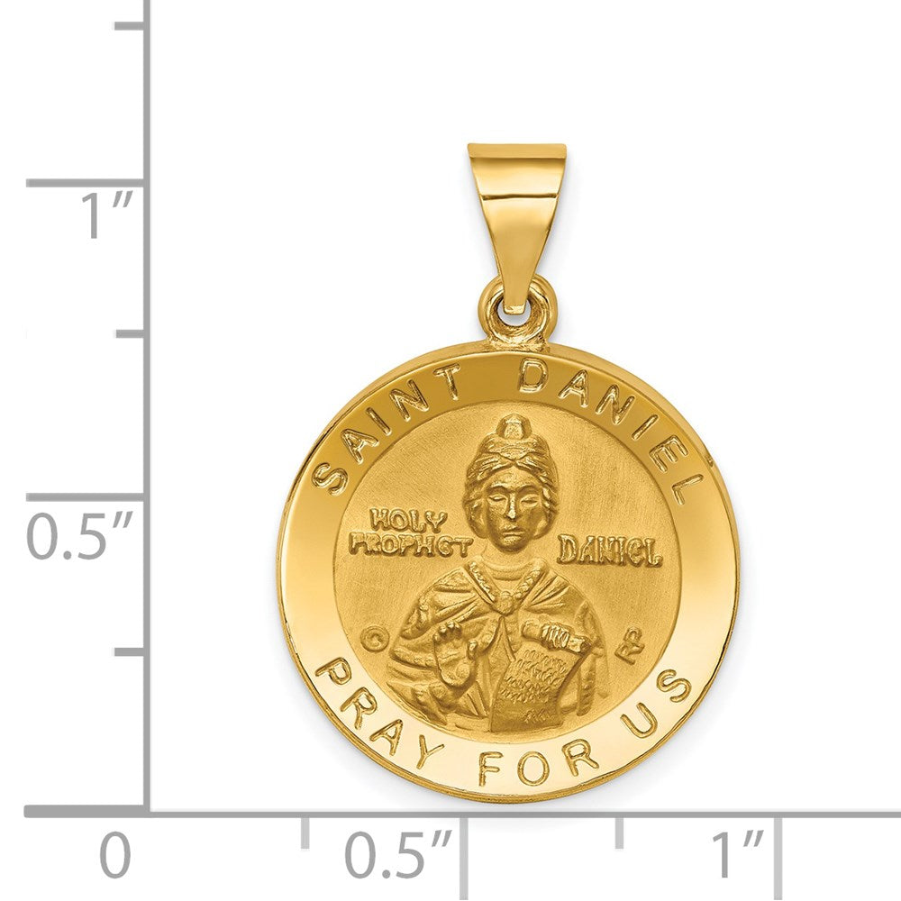 FJC Finejewelers 14 kt Yellow Gold Polished/Satin St. Daniel Hollow Medal Charm 26 x 18 mm