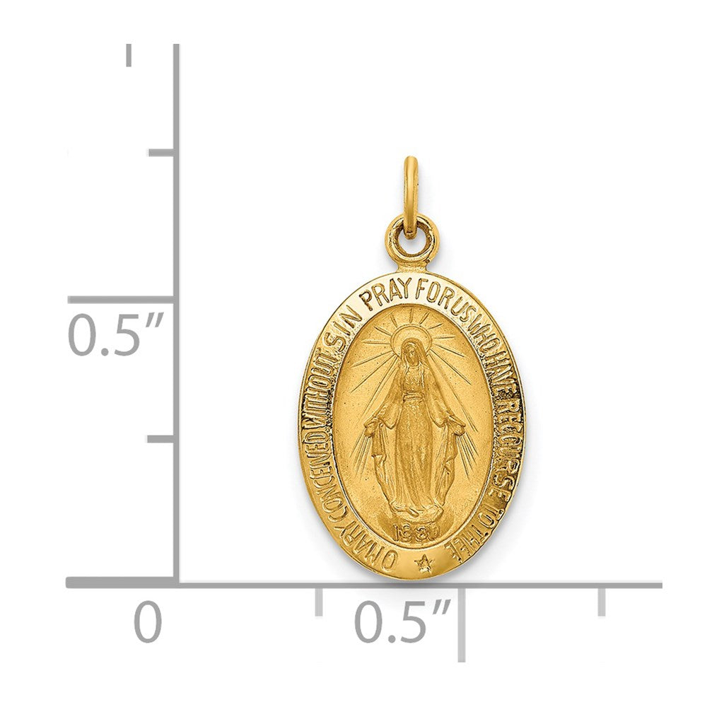 FJC Finejewelers 14 kt Yellow Gold Solid Polished/Satin Small Oval Miraculous Medal 19 x 10 mm