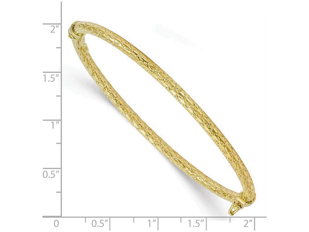 FJC Finejewelers 10k Polished And Textured Hinged Bangle