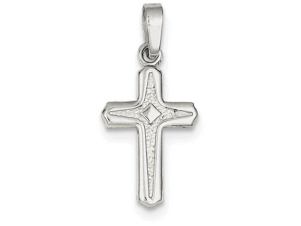 FJC Finejewelers Sterling Silver Polished Cross Pendant Necklace - Chain Included