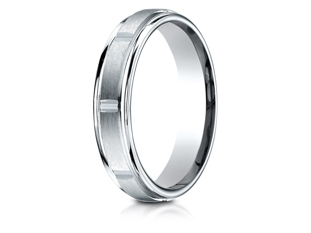 Benchmark 18k Gold 4mm Comfort-fit Satin-finished Polished Center Cuts Round Edge Wedding Band Ring