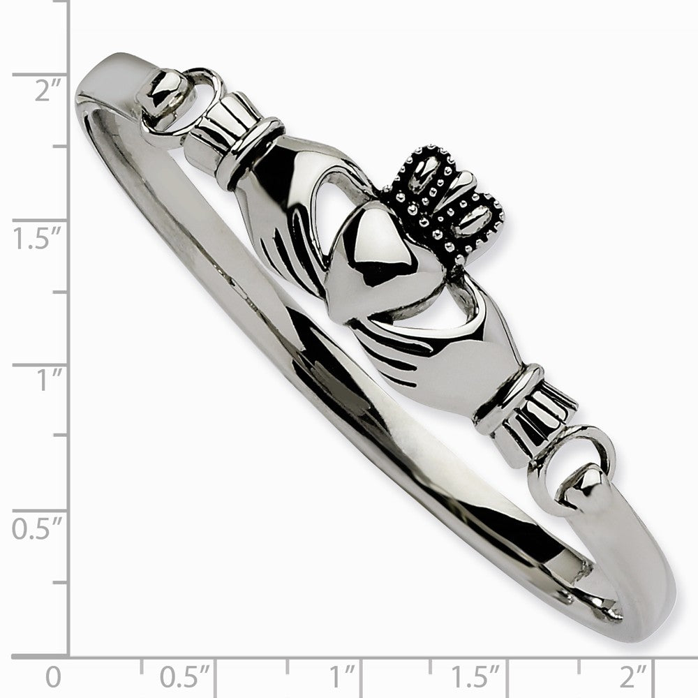 Chisel Stainless Steel Claddagh Bangle