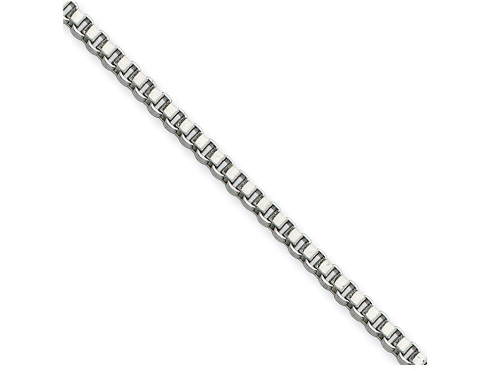 Chisel Stainless Steel 2.0mm 18in Box Chain Necklace