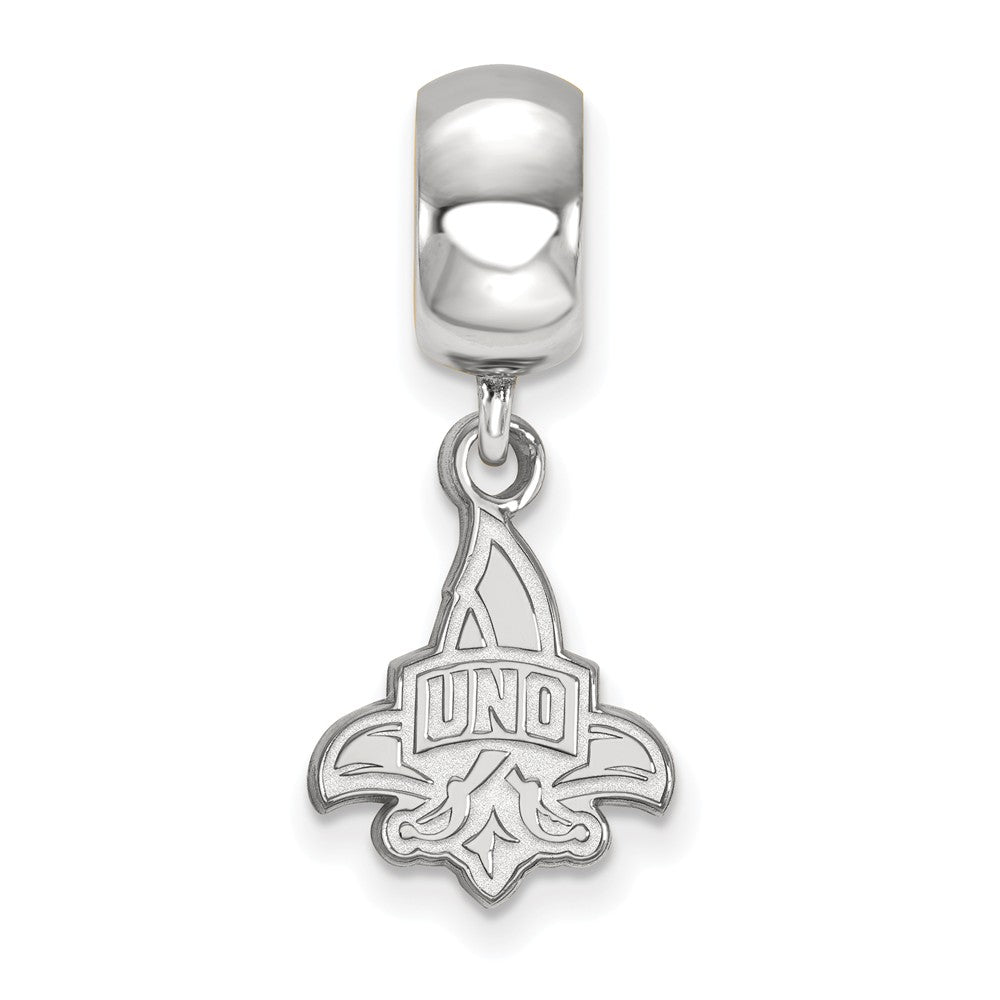 LogoArt Sterling Silver North Carolina Aandt XL Disc Pendant Necklace