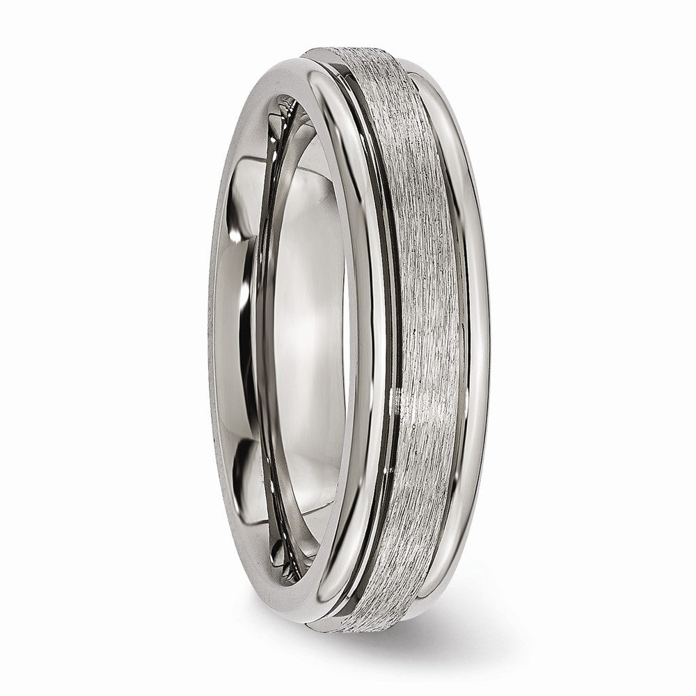 Chisel Titanium Grooved Edge 6mm Satin And Polished Wedding Band