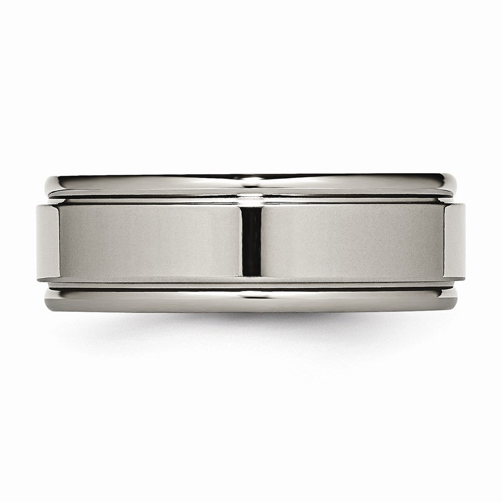 Chisel Titanium Grooved Edge 8mm Polished Wedding Band